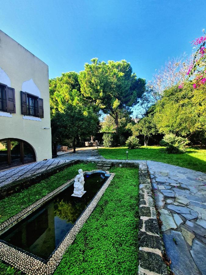 Lemuria Manor, Wine Dark Sea * Rhodes City