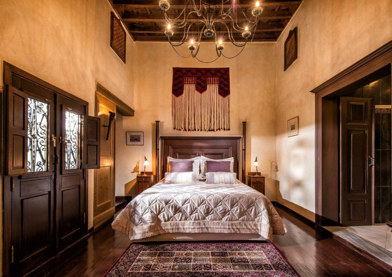 Lemuria Manor, Wine Dark Sea